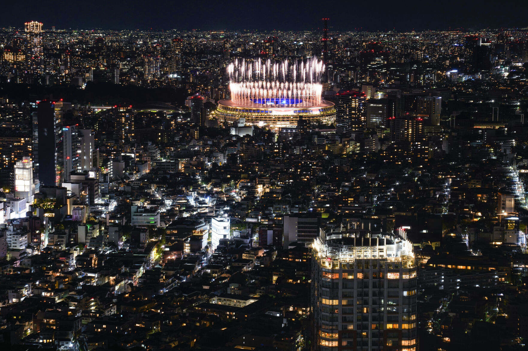 APTOPIX Tokyo Olympics Closing Ceremony